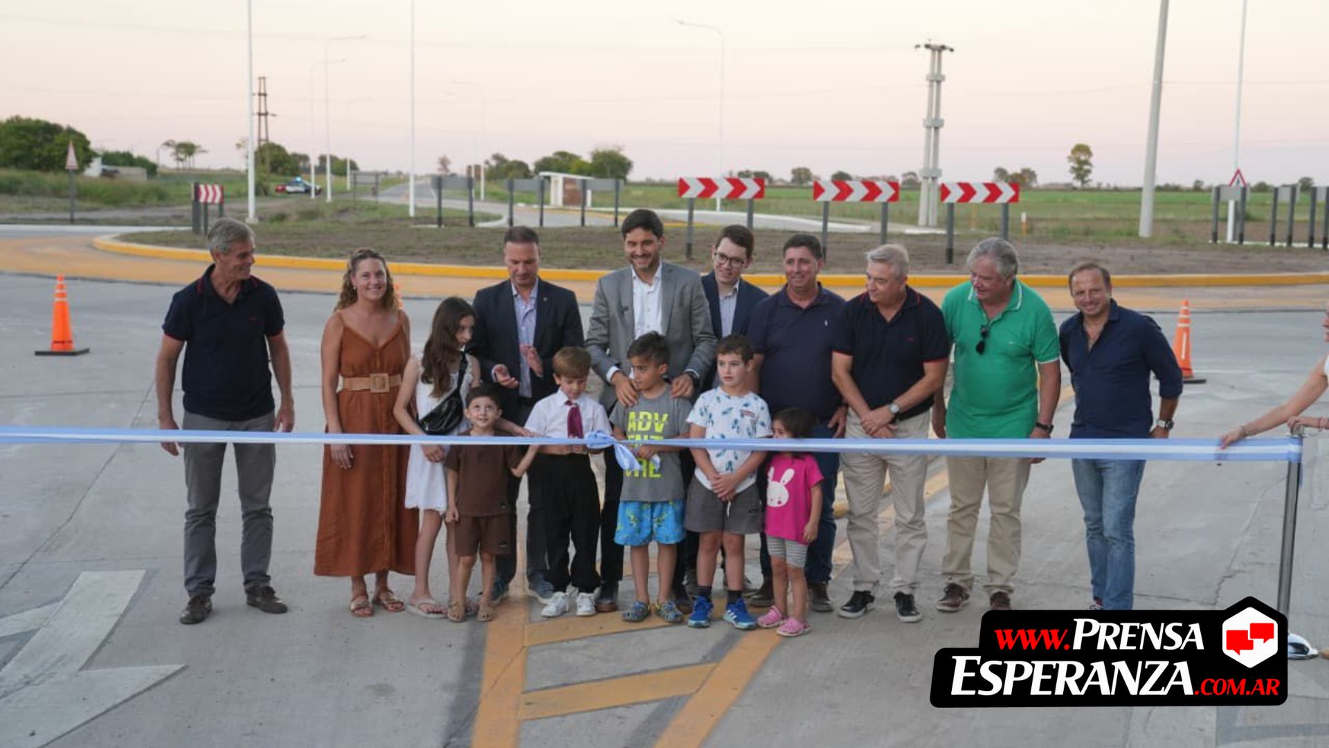 Inauguraron la nueva rotonda en el cruce de las rutas 70 y 68-S en Humboldt